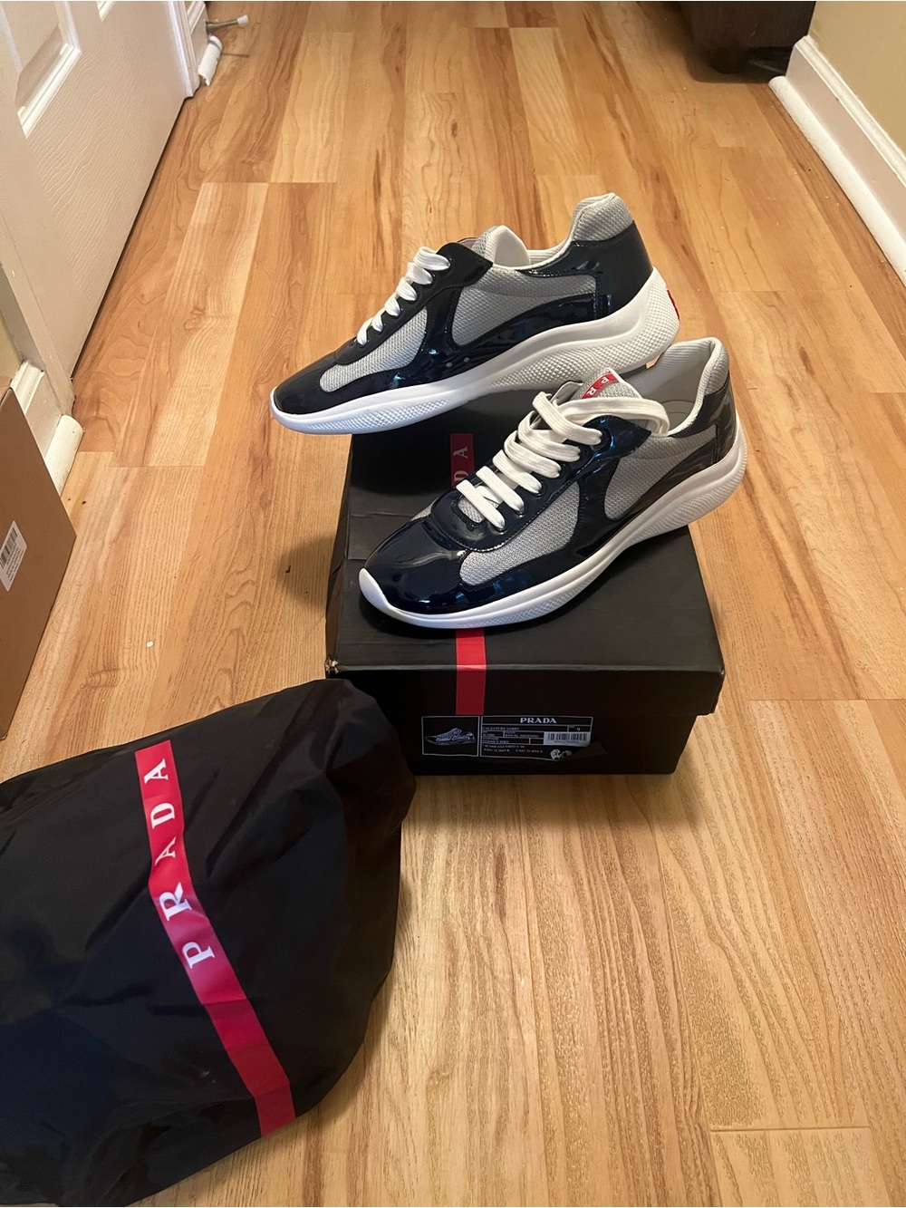 Prada Men’s Navy, White and Gray Low-Top Sneakers Size 9